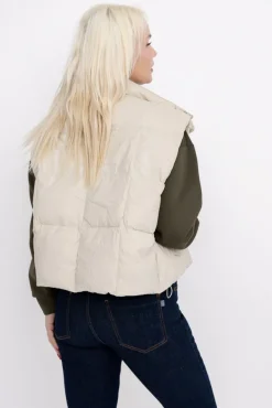 Beżowa Kamizelka ocieplana REITEN