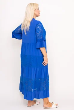 Chabrowa Sukienka z haftem VERDINA