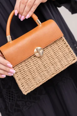 Ciemnobeżowa Torebka pleciona typu kuferek KASTELLA