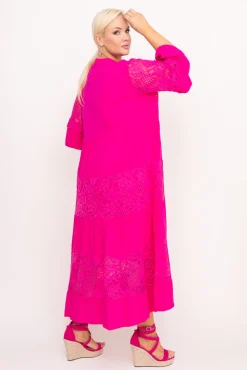 Fuksjowa Sukienka z haftem VERDINA