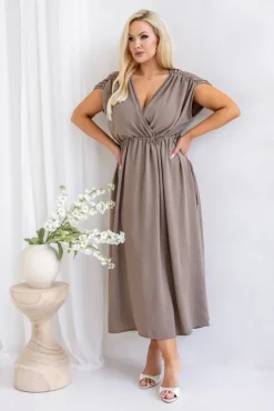 Kawowa Sukienka LASTIA
