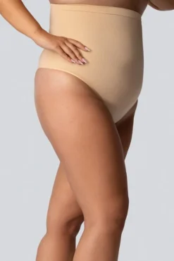 Stringi wyszczuplające HIGH-WAISTED SMOOTHWEAR CHAMPAGNE PEARL
